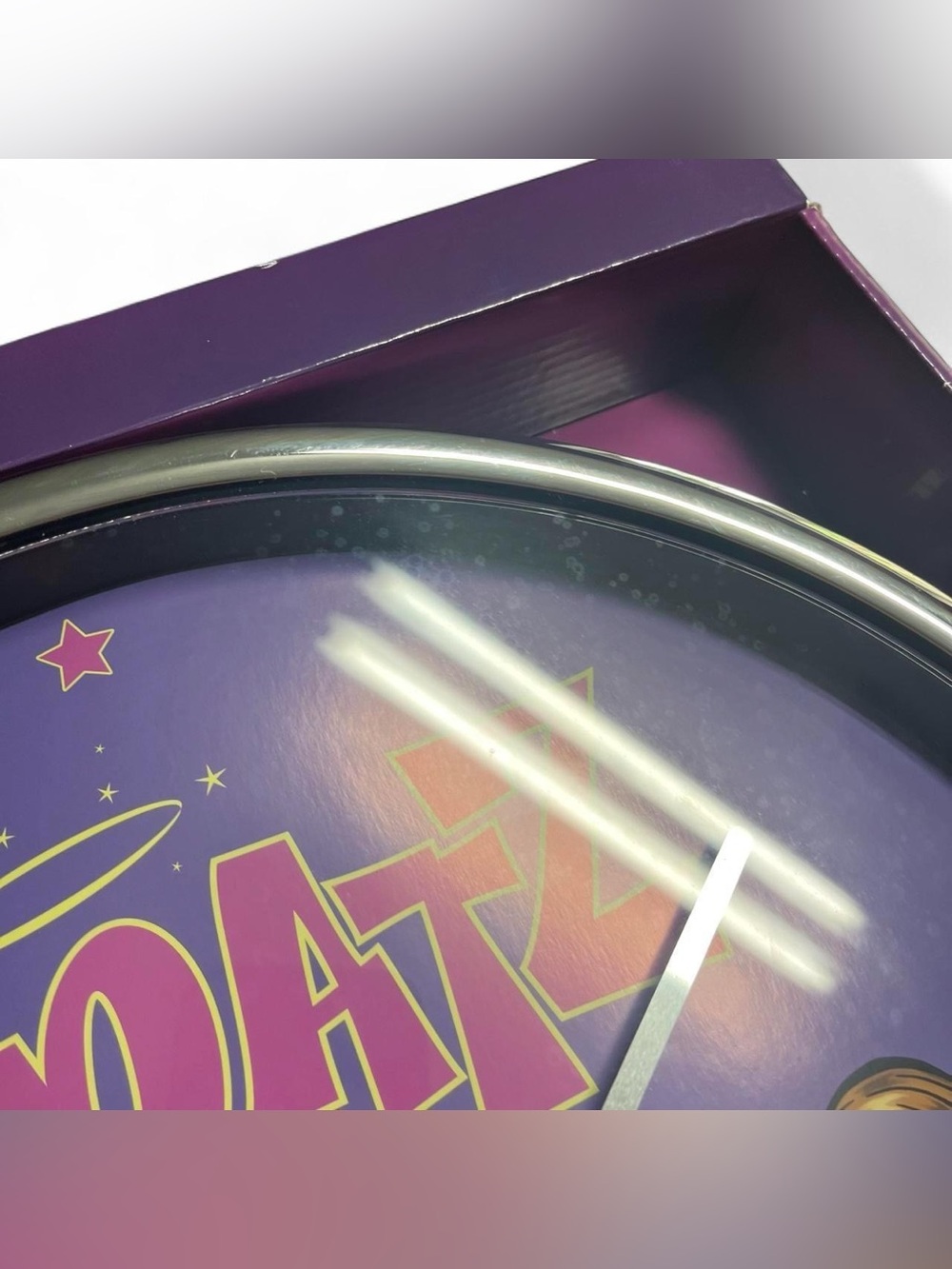 Bratz Wall Clock - Picture 5 of 6